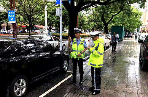 常德交警直屬一大隊(duì)著力打造武陵大道交通管理示范路，推動(dòng)交通及公共管理用金屬標(biāo)牌制造提質(zhì)增效